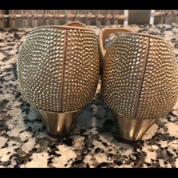 Vaneli Gold Wedges - Picture 2 of 3